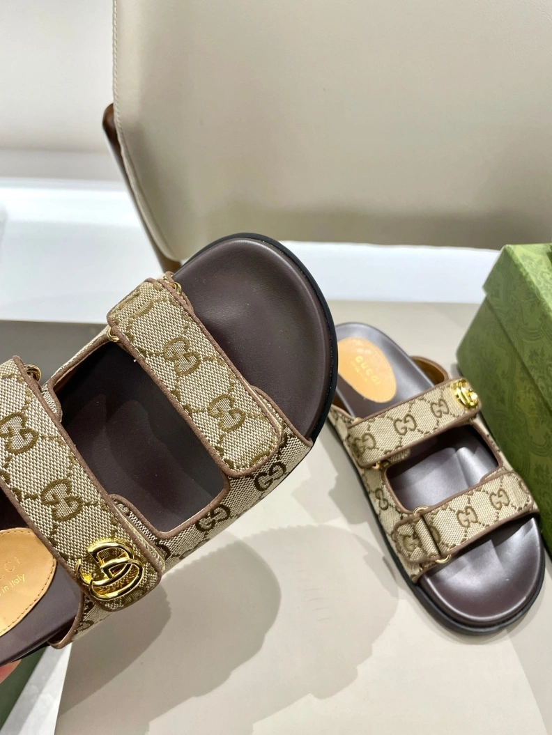 Gxccx Sandals Timeless 157494