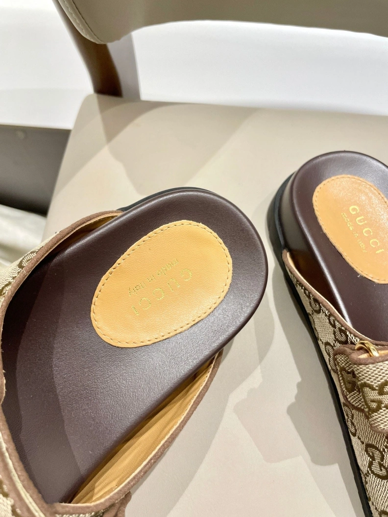 Gxccx Sandals Timeless 157494