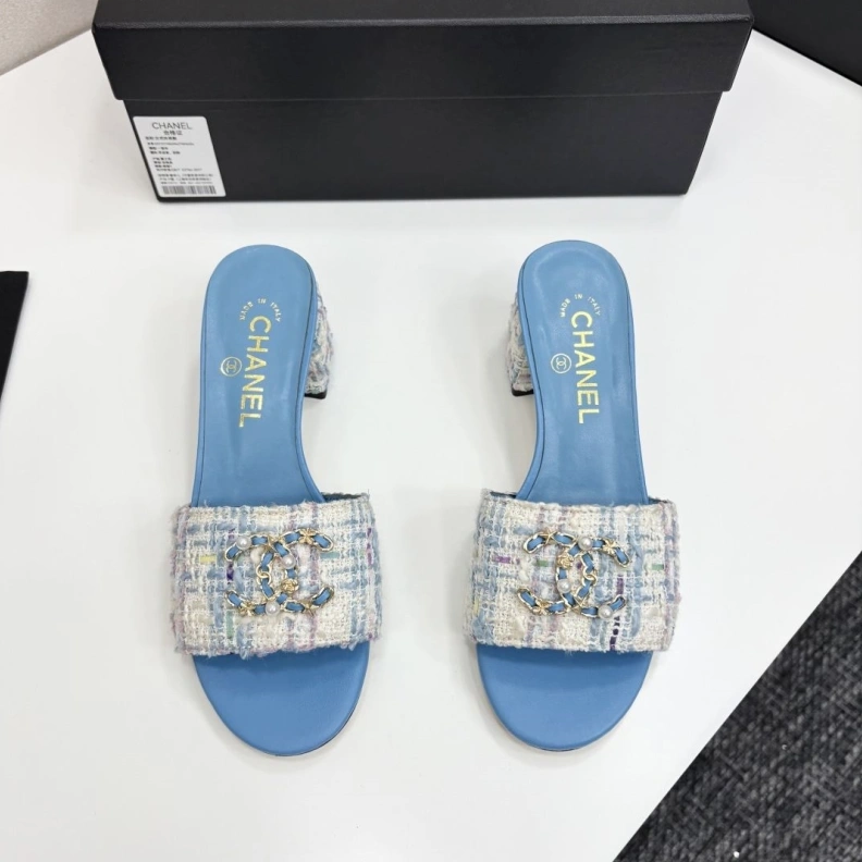 Reliable Chxnxl Sandals 120352