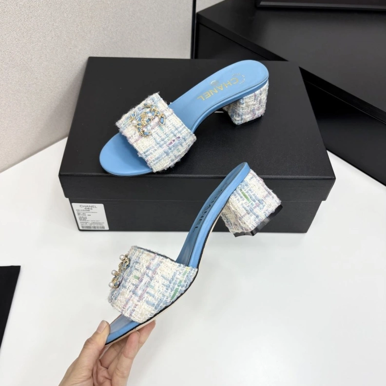 Reliable Chxnxl Sandals 120352