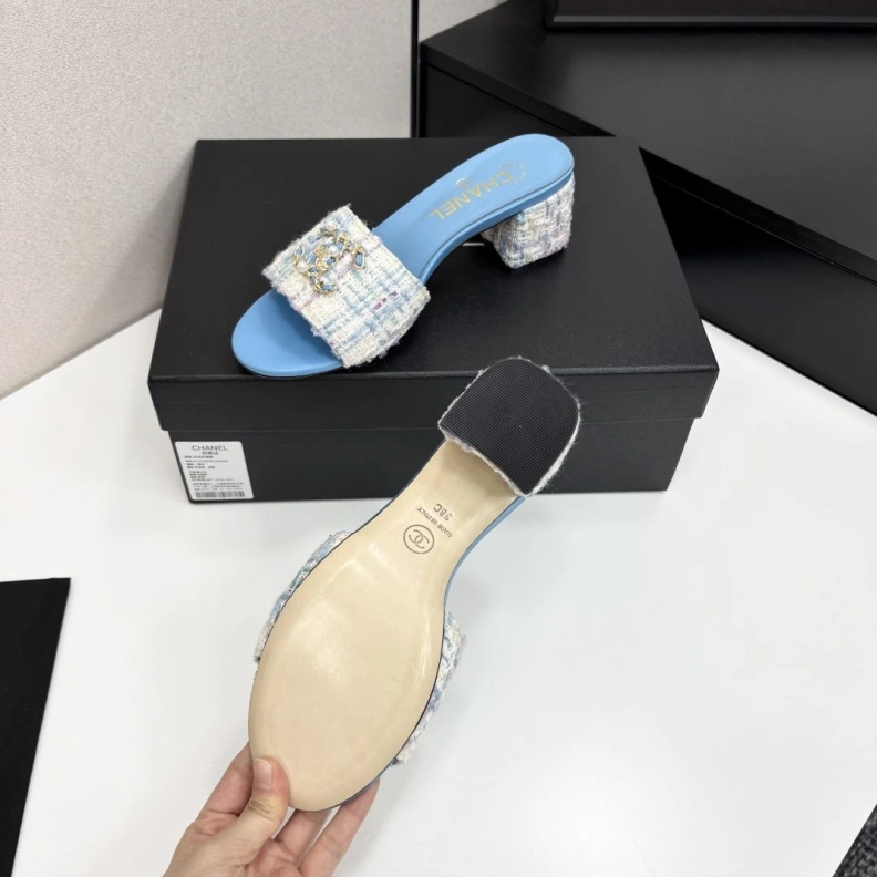 Reliable Chxnxl Sandals 120352