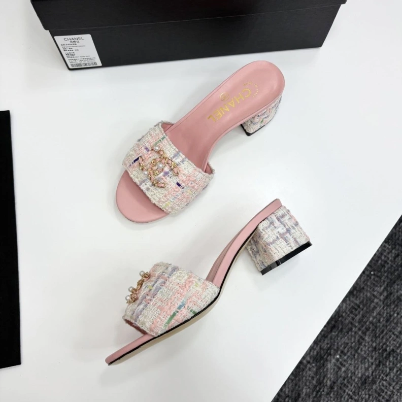 Soft Chxnxl Sandals 120351