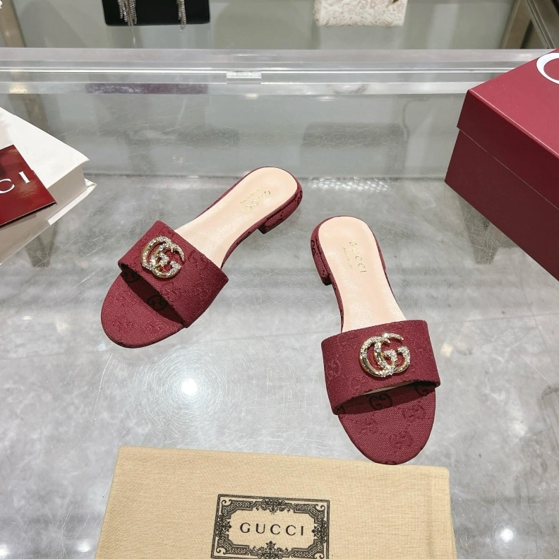 Gxccx Sandals Refined 157511