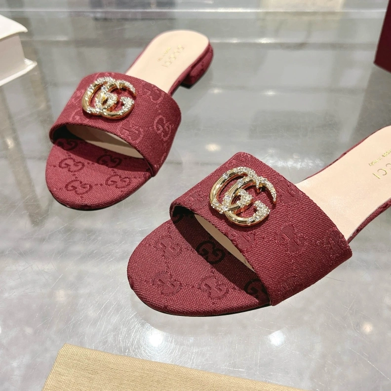 Gxccx Sandals Refined 157511