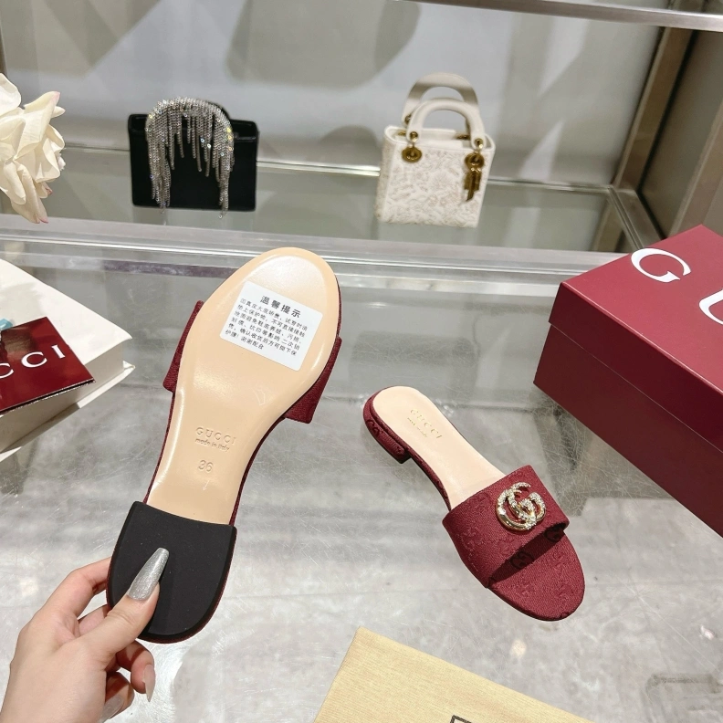 Gxccx Sandals Refined 157511