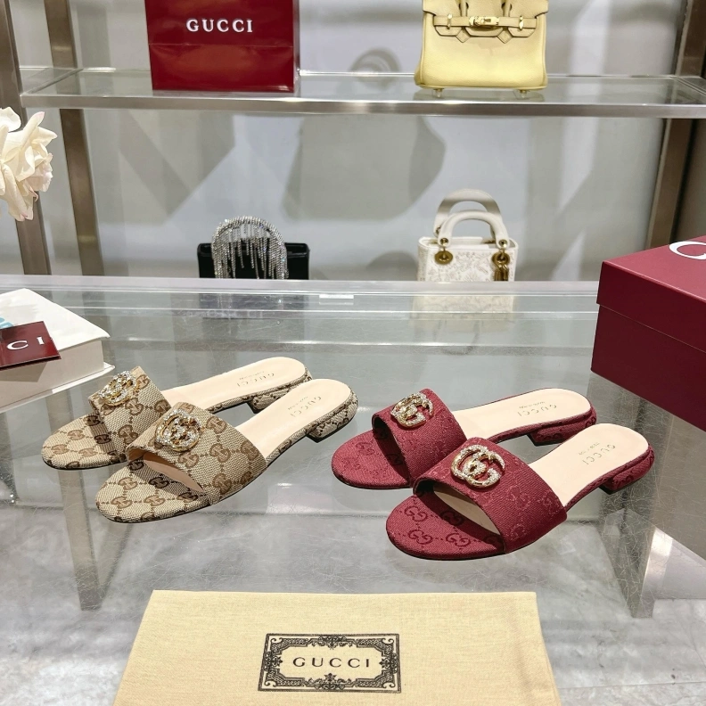 Gxccx Sandals Refined 157511