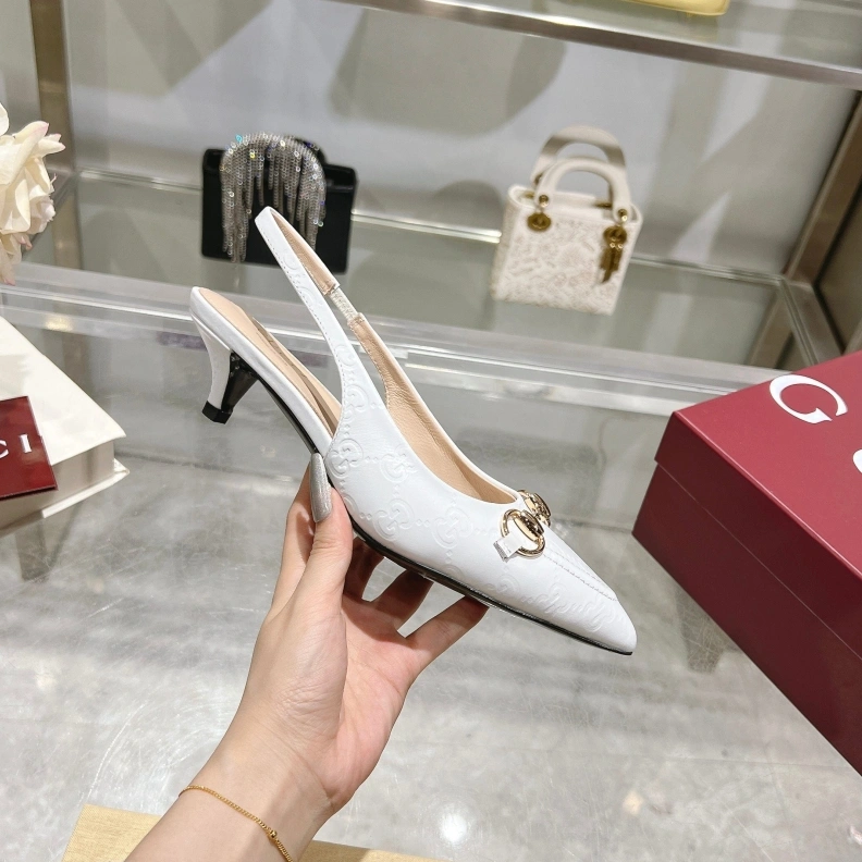 Gxccx Sandals Reliable 157497
