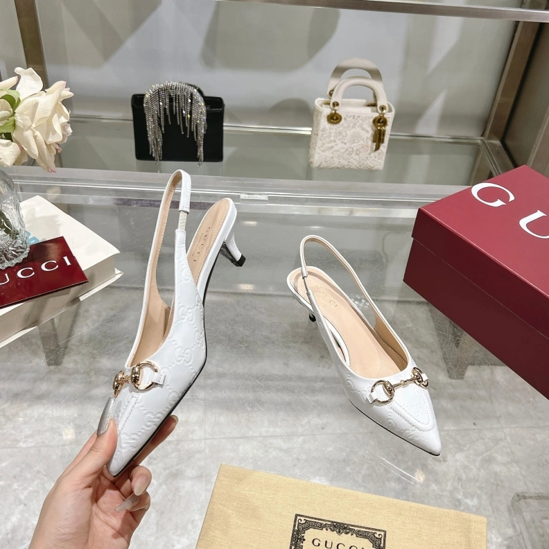 Gxccx Sandals Reliable 157497