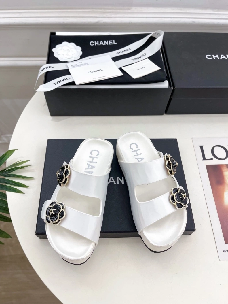 Chxnxl Slippers Compact 119830