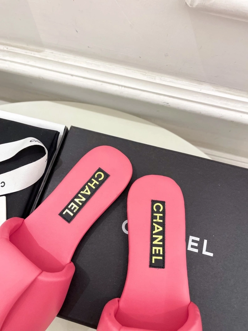 Modern Chxnxl Slippers 119817