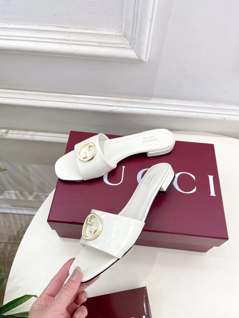 Gxccx Slippers Compact 157370