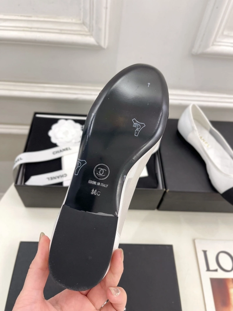 Efficient Chxnxl Flat Shoes 120921