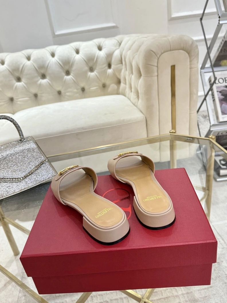 Gxvxnchy Slippers UrbanStyle 152854