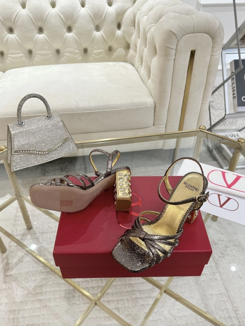 Bright Vxlxntino Sandals 229611