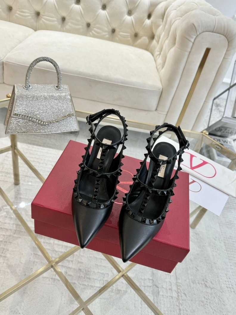 Cozy Vxlxntino High Heels 229830
