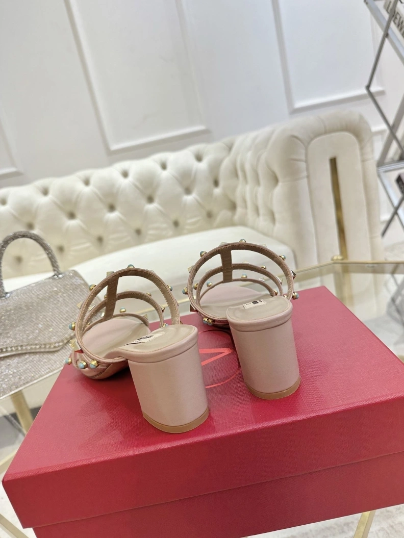 Cozy Vxlxntino High Heels 229826