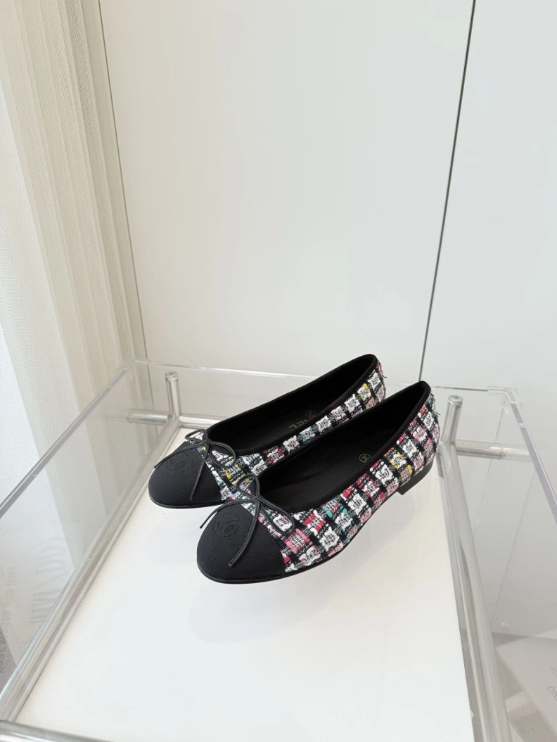 Functional Chxnxl Flat Shoes 120902