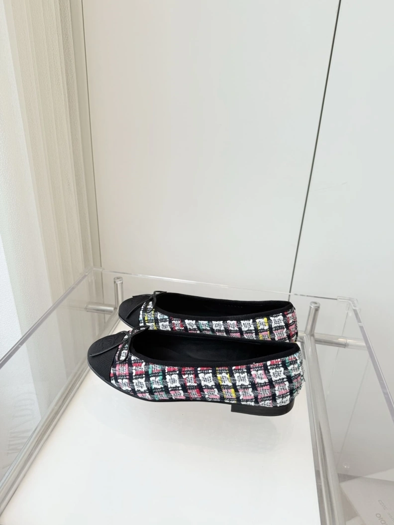 Functional Chxnxl Flat Shoes 120902
