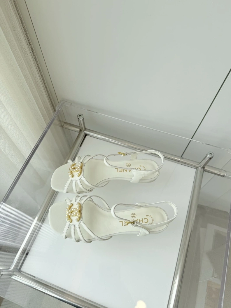 Practical Chxnxl Sandals 120339