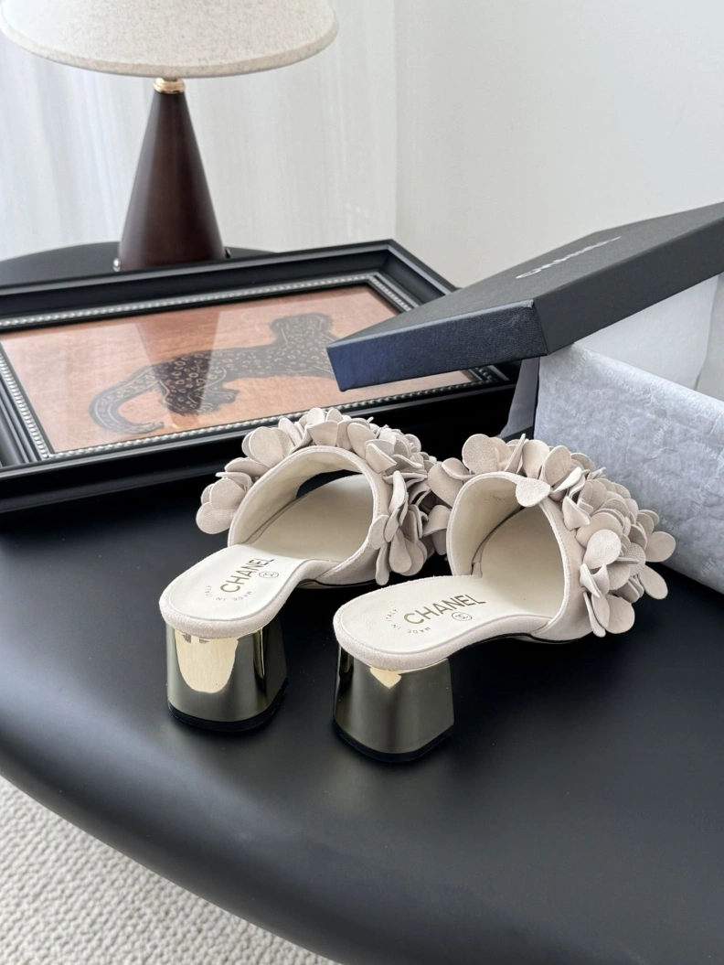 AllSeason Chxnxl Slippers 119801