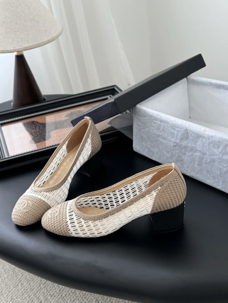 Refined Chxnxl Flat Shoes 120896