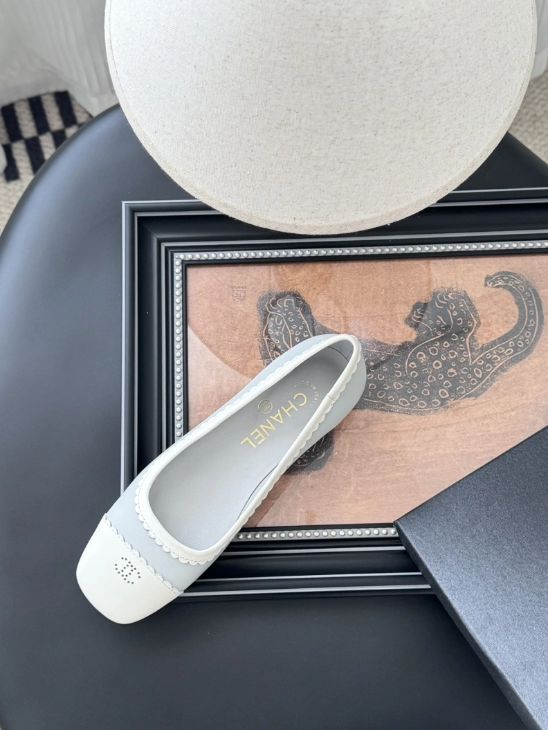 Reliable Chxnxl Flat Shoes 120888