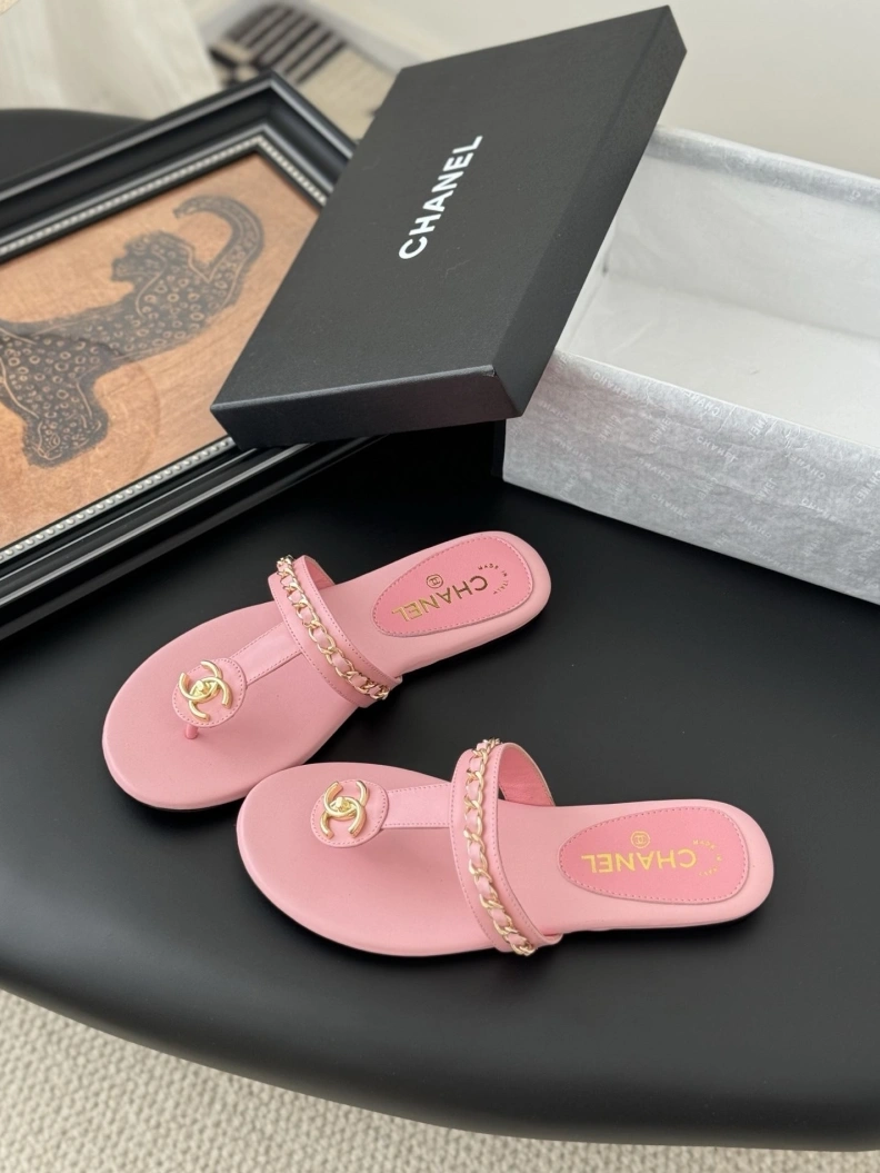 EasyMatch Chxnxl Sandals 120320