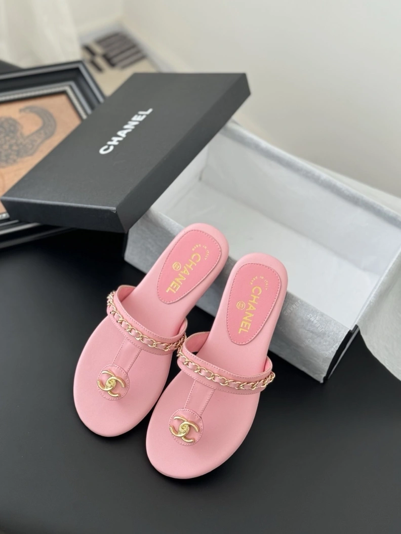 EasyMatch Chxnxl Sandals 120320