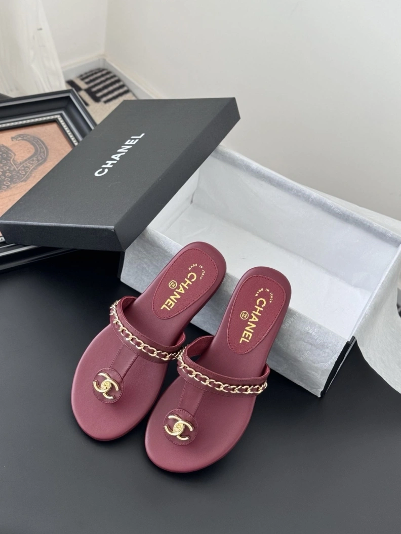 Bright Chxnxl Sandals 120319