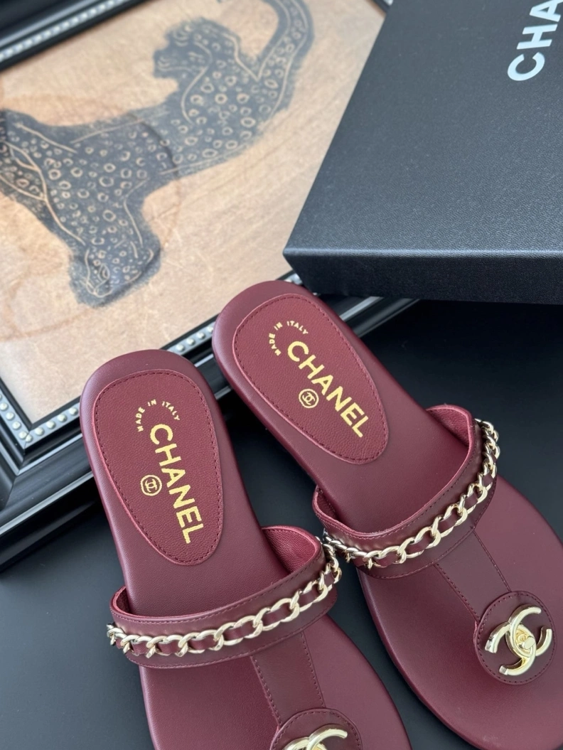 Bright Chxnxl Sandals 120319