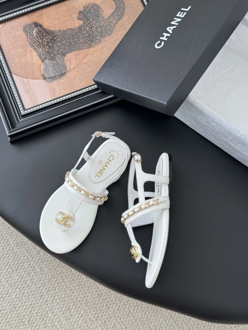 Breathable Chxnxl Sandals 120317