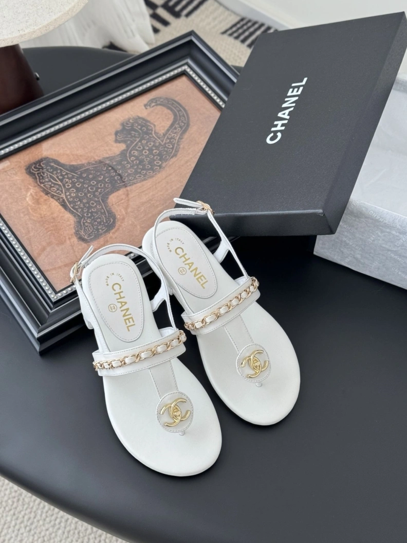Breathable Chxnxl Sandals 120317