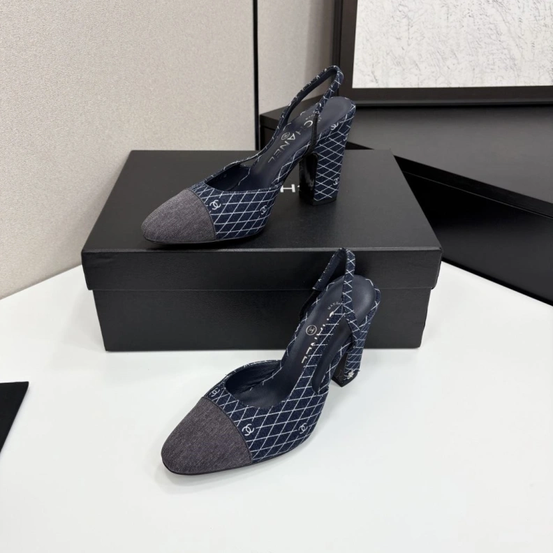 Modern Chxnxl Sandals 120313
