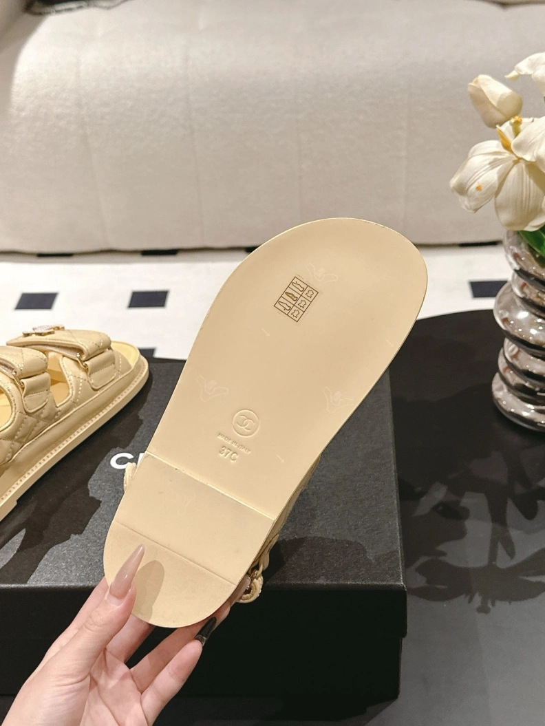 Chxnxl Sandals Bright 120289