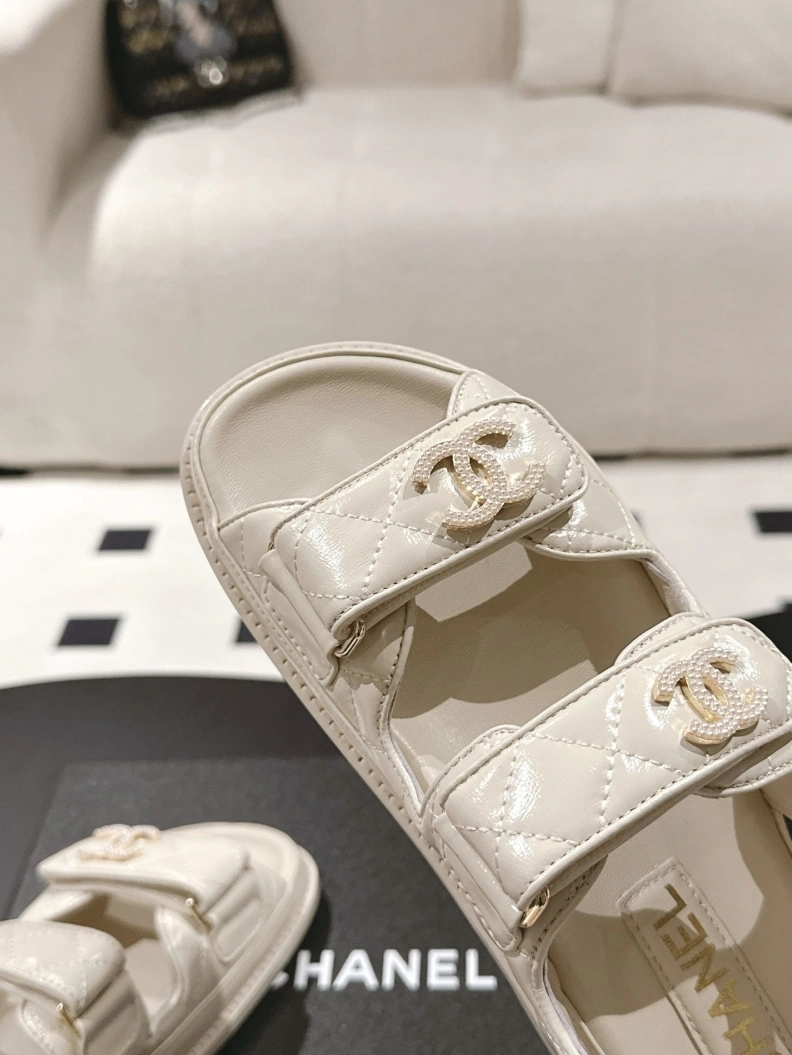 Sophisticated Chxnxl Sandals 120286