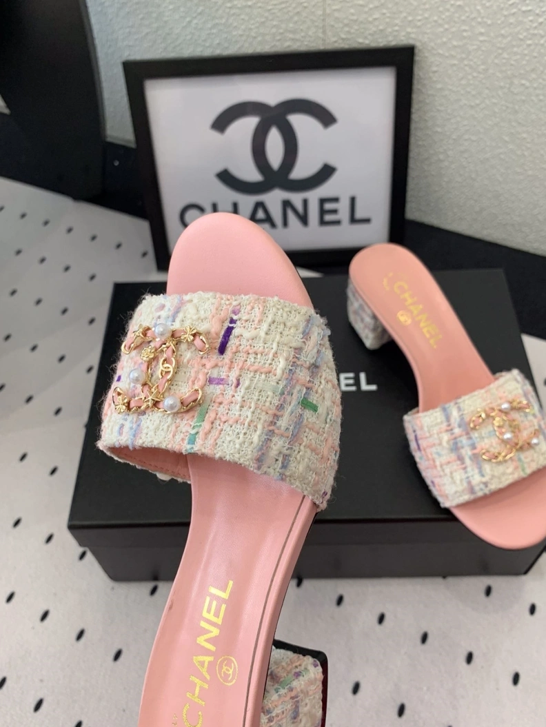Functional Chxnxl Slippers 119786