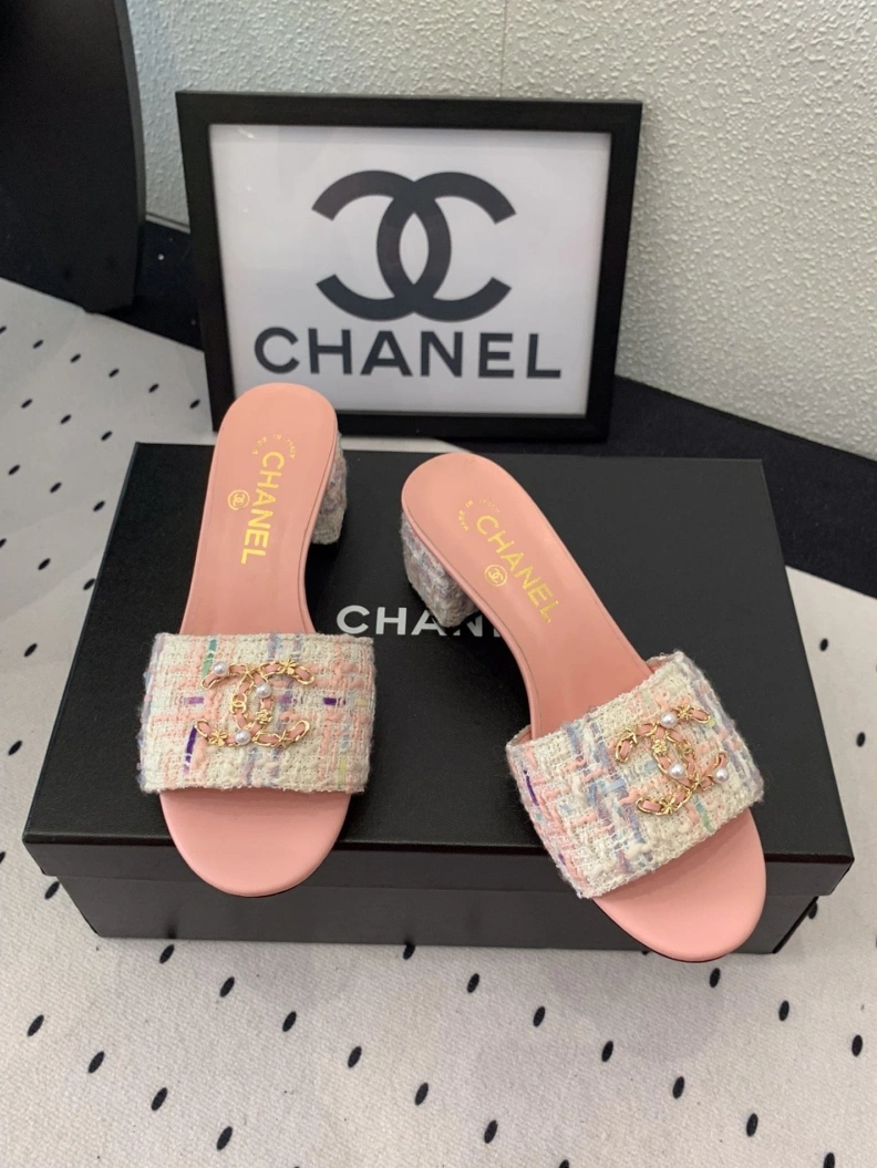 Functional Chxnxl Slippers 119786