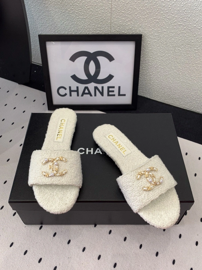 Modern Chxnxl Slippers 119793
