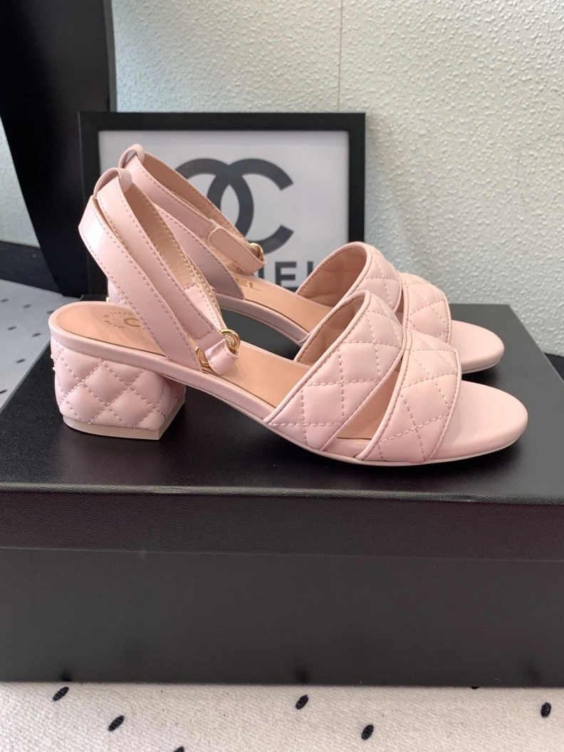 Bright Chxnxl Sandals 120282