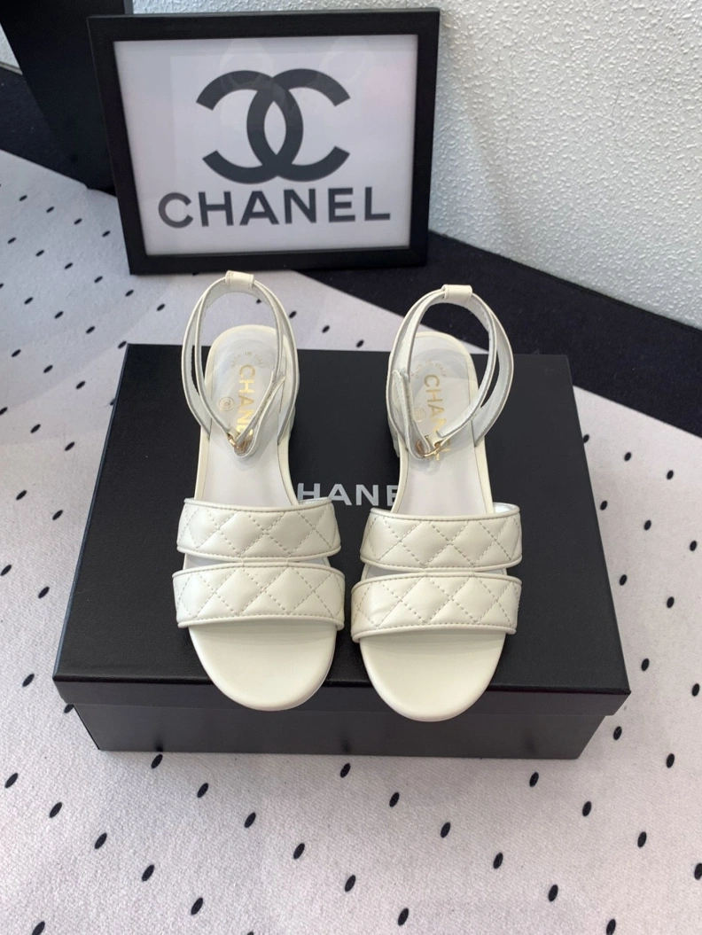 Lightweight Chxnxl Sandals 120283