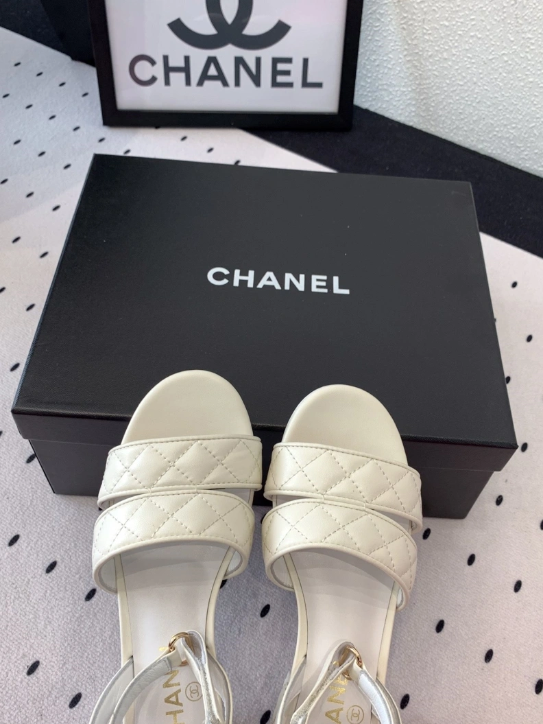 Lightweight Chxnxl Sandals 120283