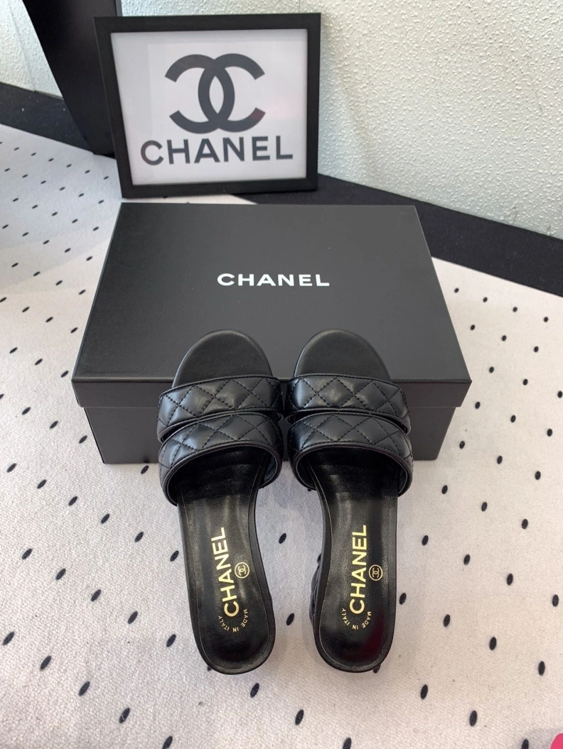 EyeCatching Chxnxl Sandals 120279