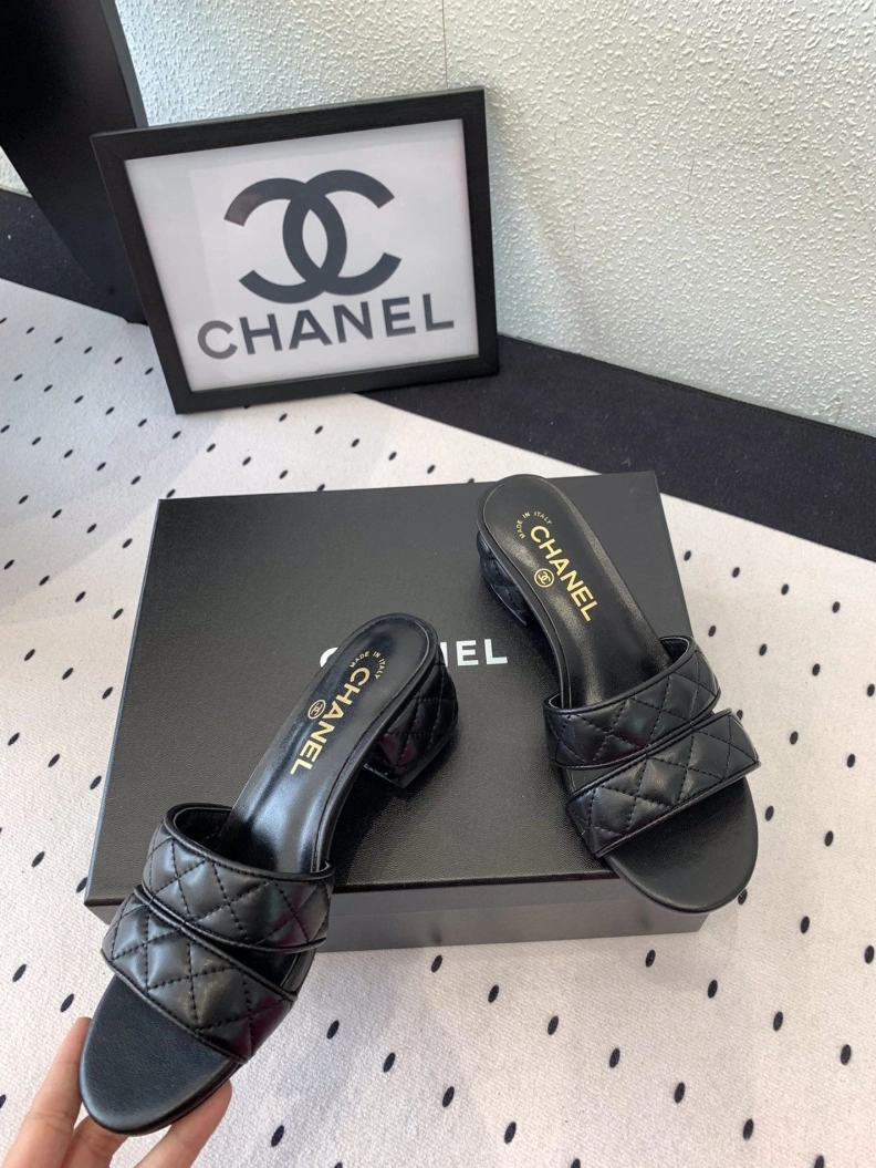 EyeCatching Chxnxl Sandals 120279