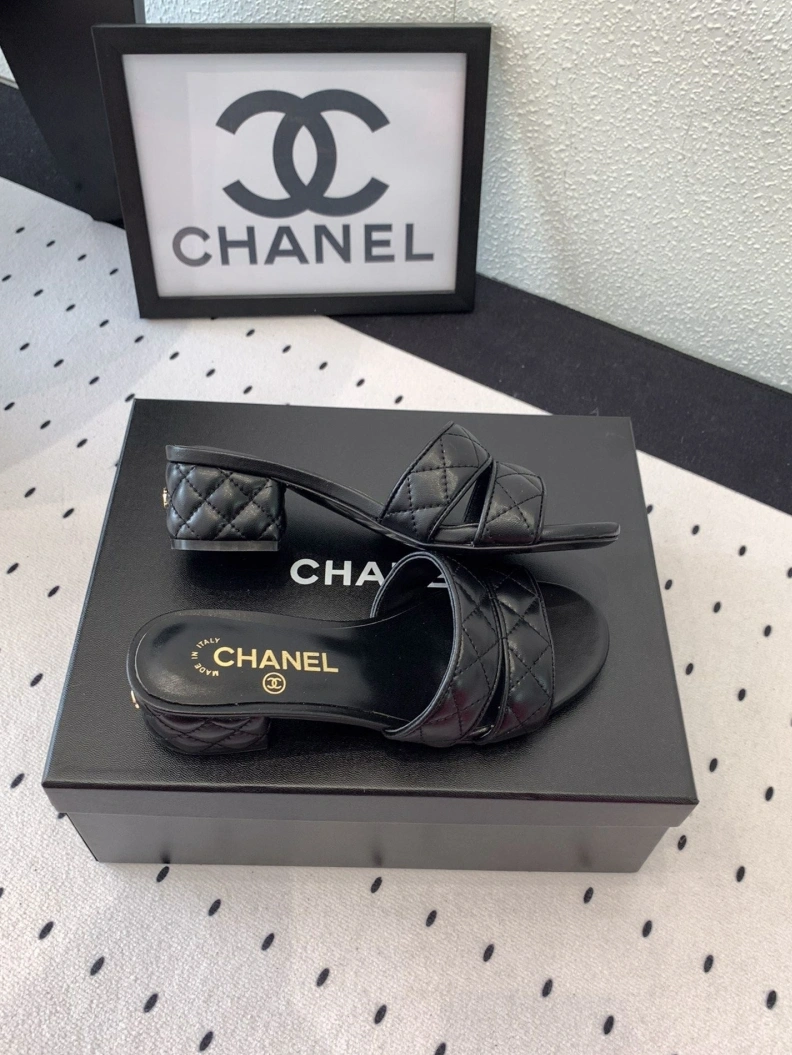 EyeCatching Chxnxl Sandals 120279