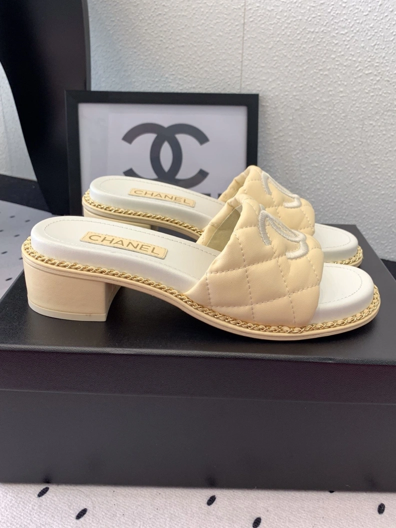 Soft Chxnxl Sandals 120277