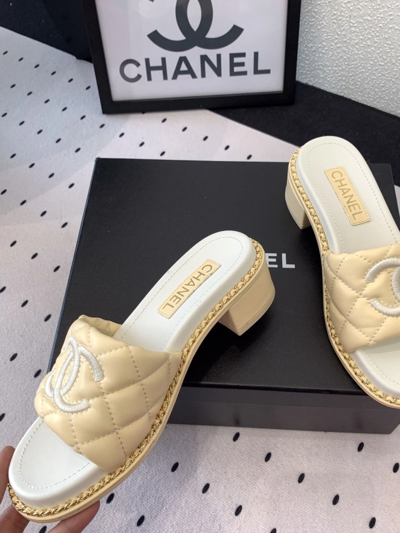 Soft Chxnxl Sandals 120277