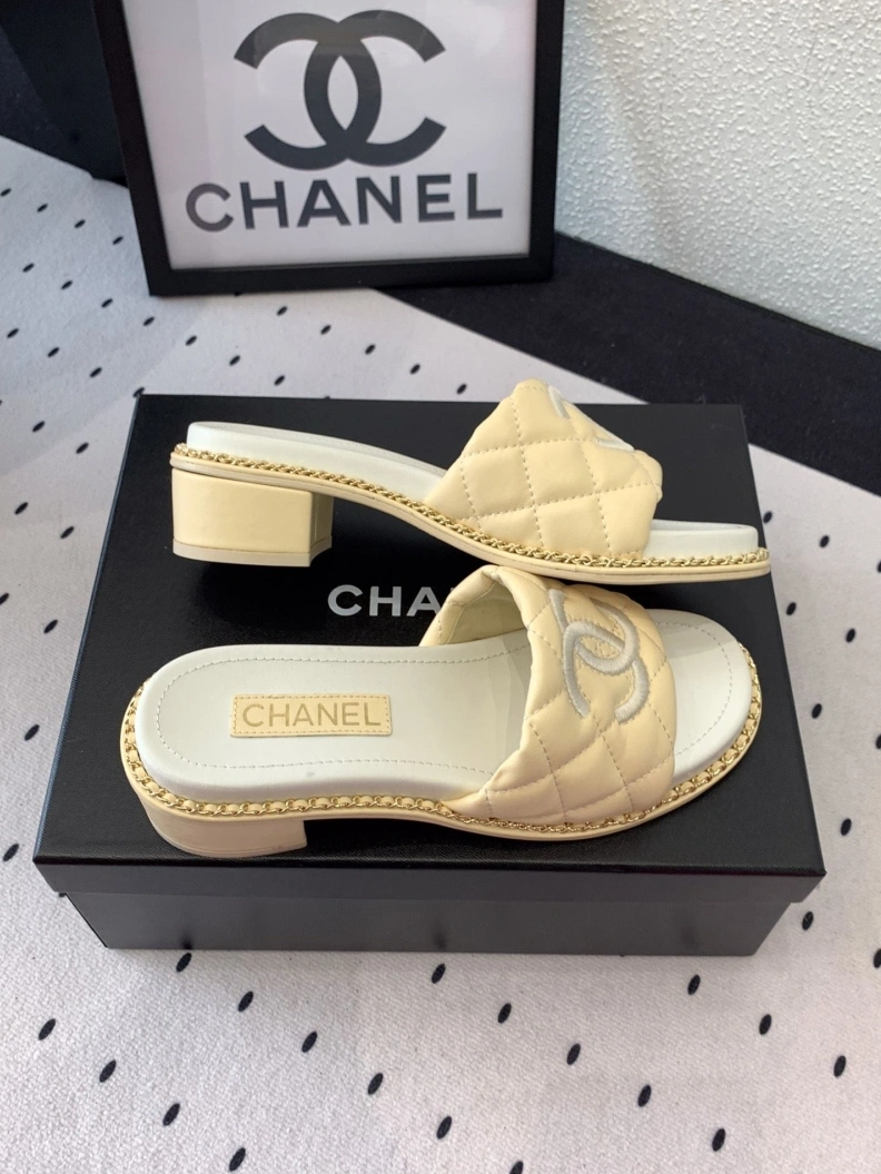 Soft Chxnxl Sandals 120277