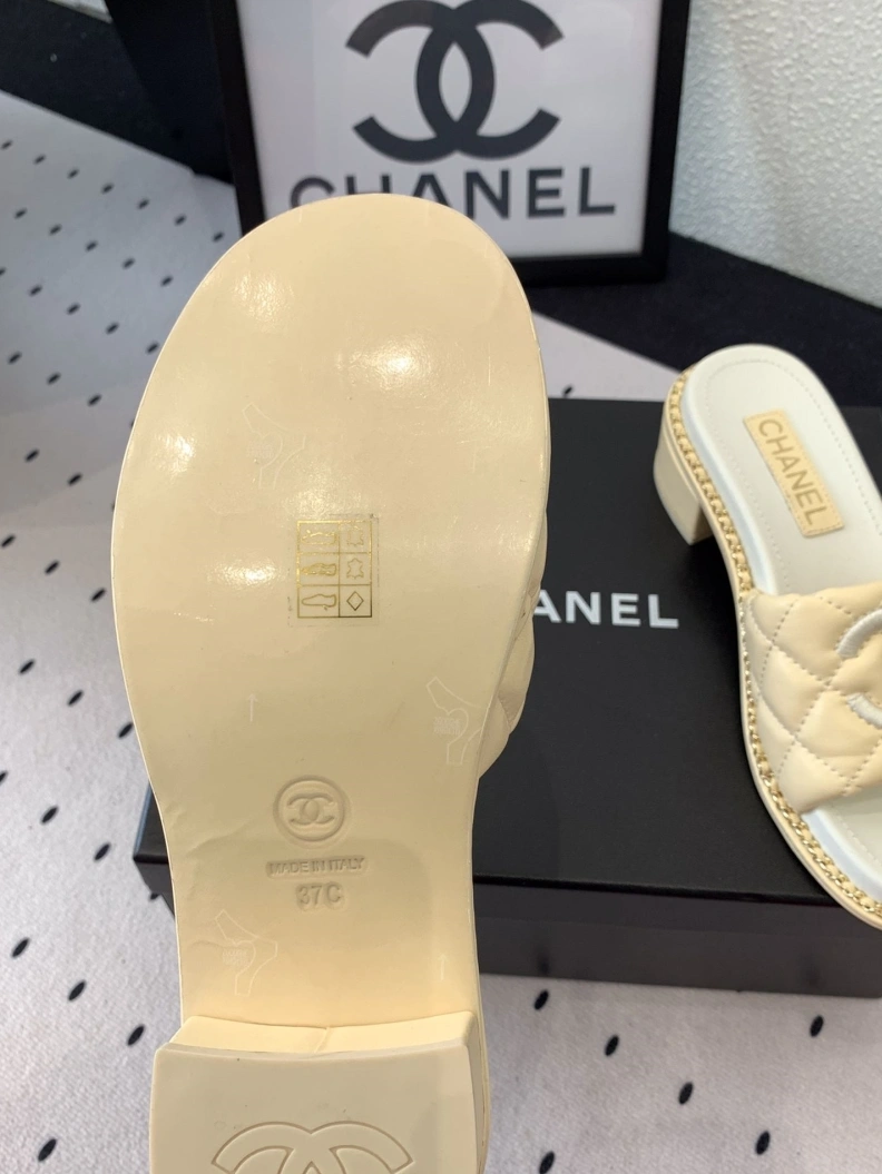Soft Chxnxl Sandals 120277