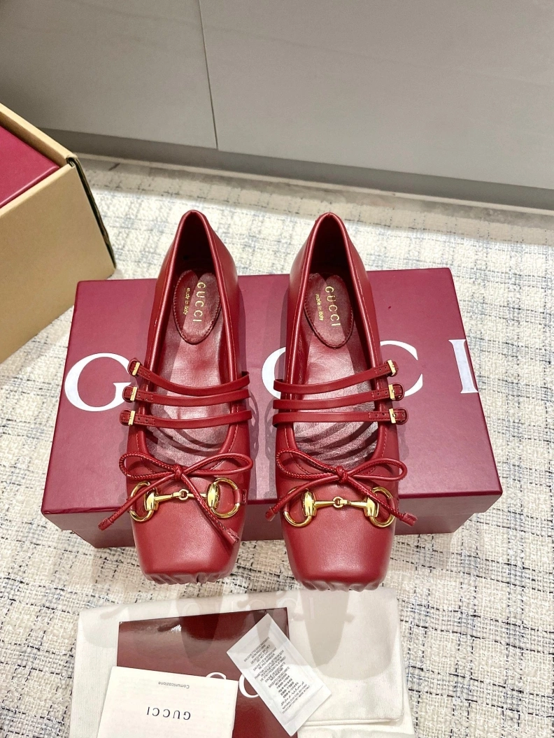 Stylish Gxccx Flat Shoes 157650