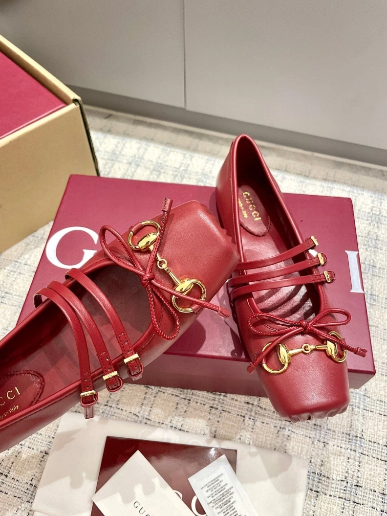 Stylish Gxccx Flat Shoes 157650